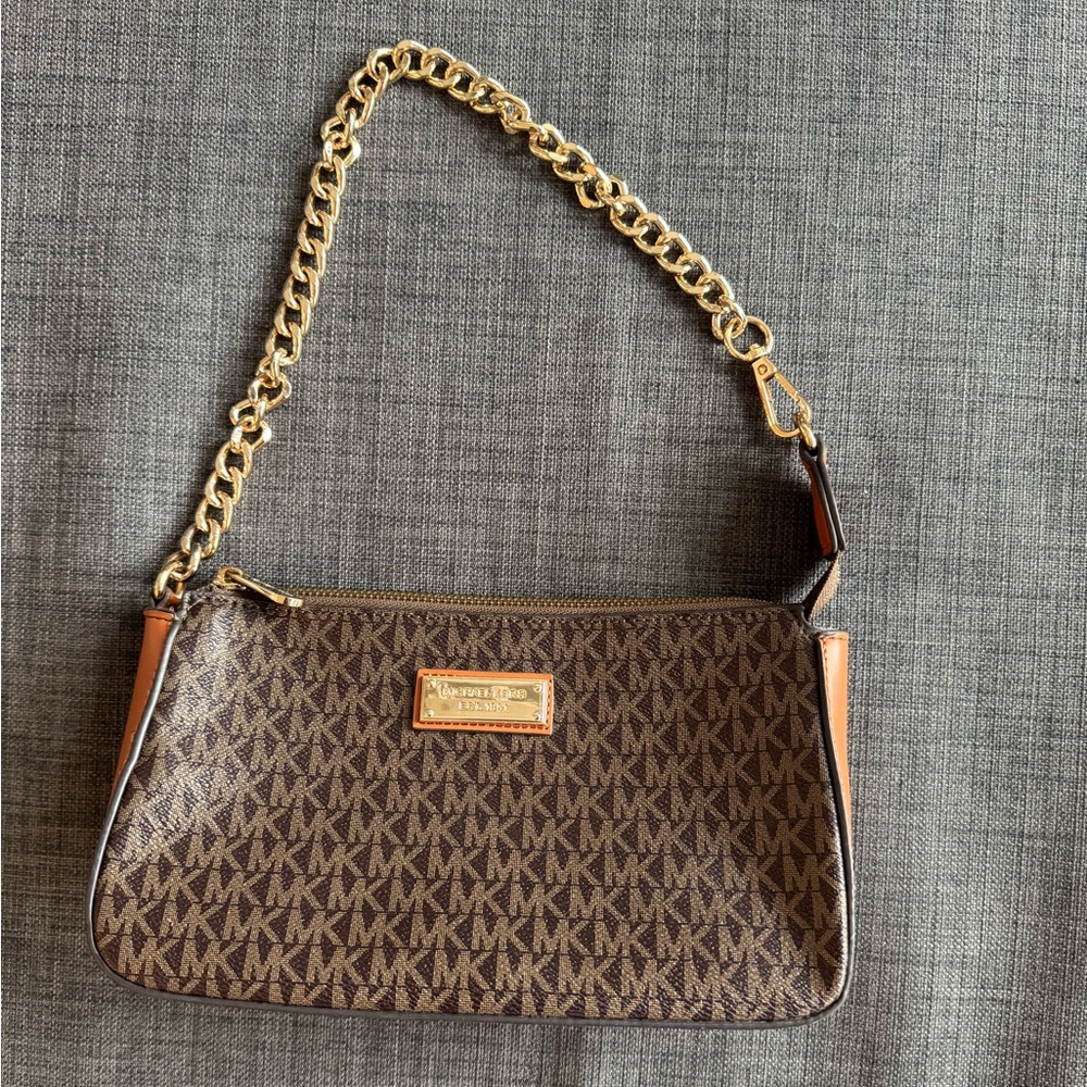 Michael Kors Brown Monogram Shoulder Bag Jet Set Pochette